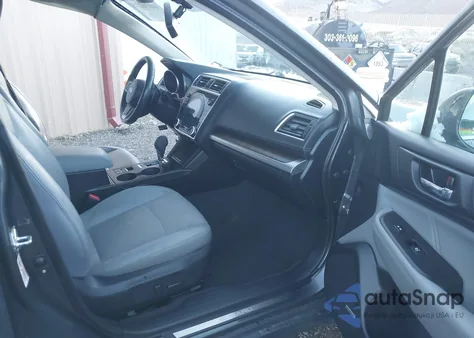 2019 Subaru Outback 2.5I Limited z USA, uszkodzony, nr VIN 4S4BSANC4K3205412